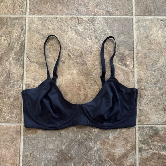 Skims Fits Everybody Unlined Demi Bra Onyx Size 32D - Picture 4 of 11